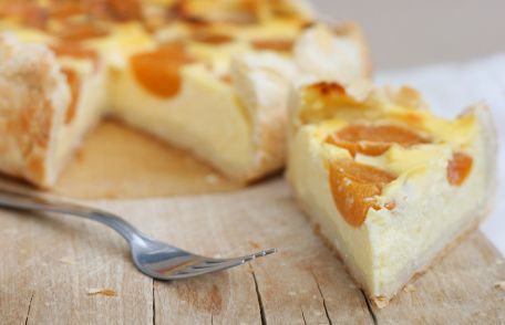 RECIPE MAIN IMAGE Tarte aux abricots