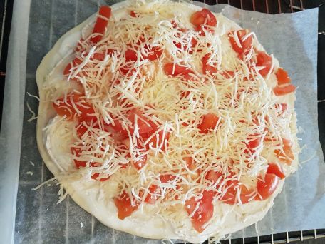 RECIPE MAIN IMAGE Pizza chèvre tomate