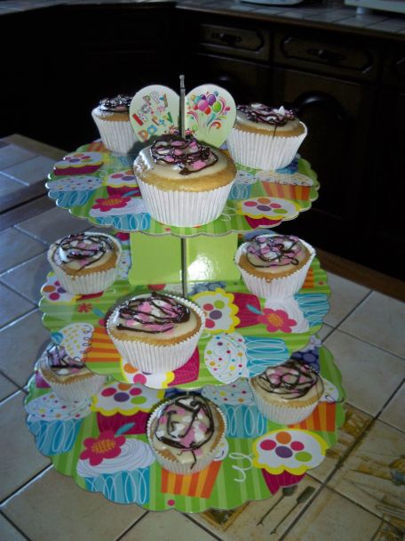 RECIPE MAIN IMAGE Cupcakes colorés