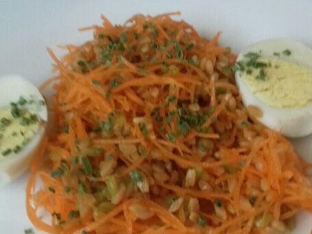 RECIPE MAIN IMAGE Salade de risoni et carottes rapèes.