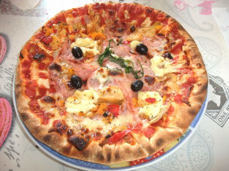 RECIPE MAIN IMAGE Pizza italienne jambon mozzarella