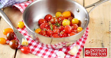 RECIPE MAIN IMAGE Tomates Méli Mélo confites au beurre, à l’ail et au romarin